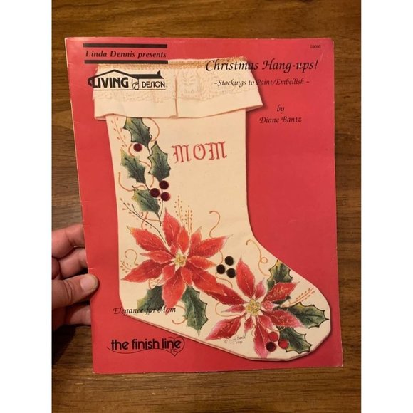 Vintage 1990 Christmas Hang Ups Craft Book Stockings to Paint/Embellish by Diane - Picture 1 of 5